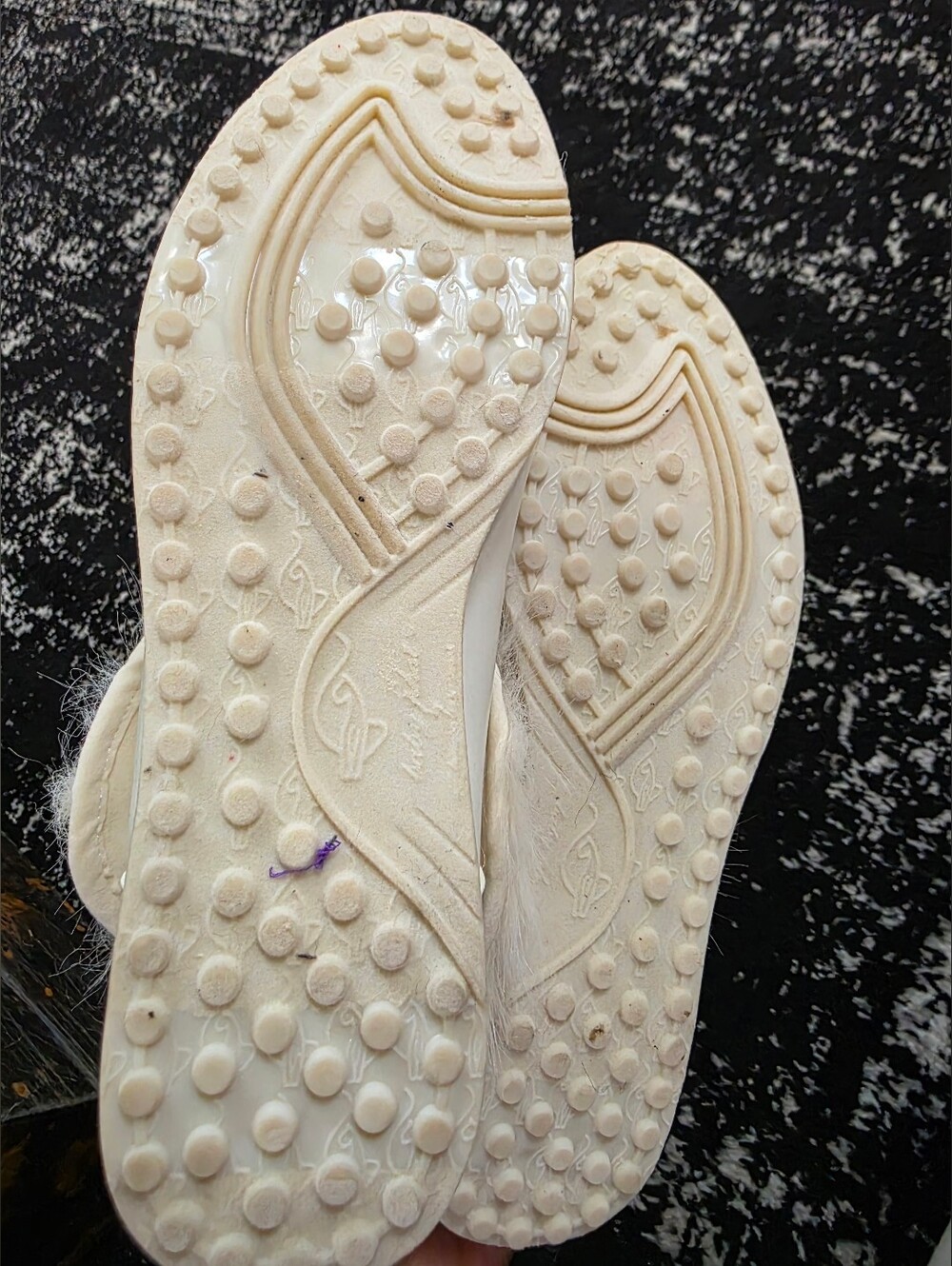 Vtg Baby Phat White Faux Fur Mid-Calf Winter Boots Y2K McBling 8.5M Apres - Picture 13 of 13